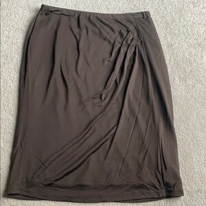 Ellen Tracy Brown knee length lined silk pencil skirt. Size xs